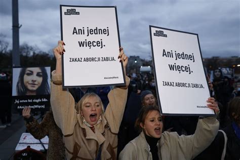 Poland braces for abortion protests as doctors become center of storm